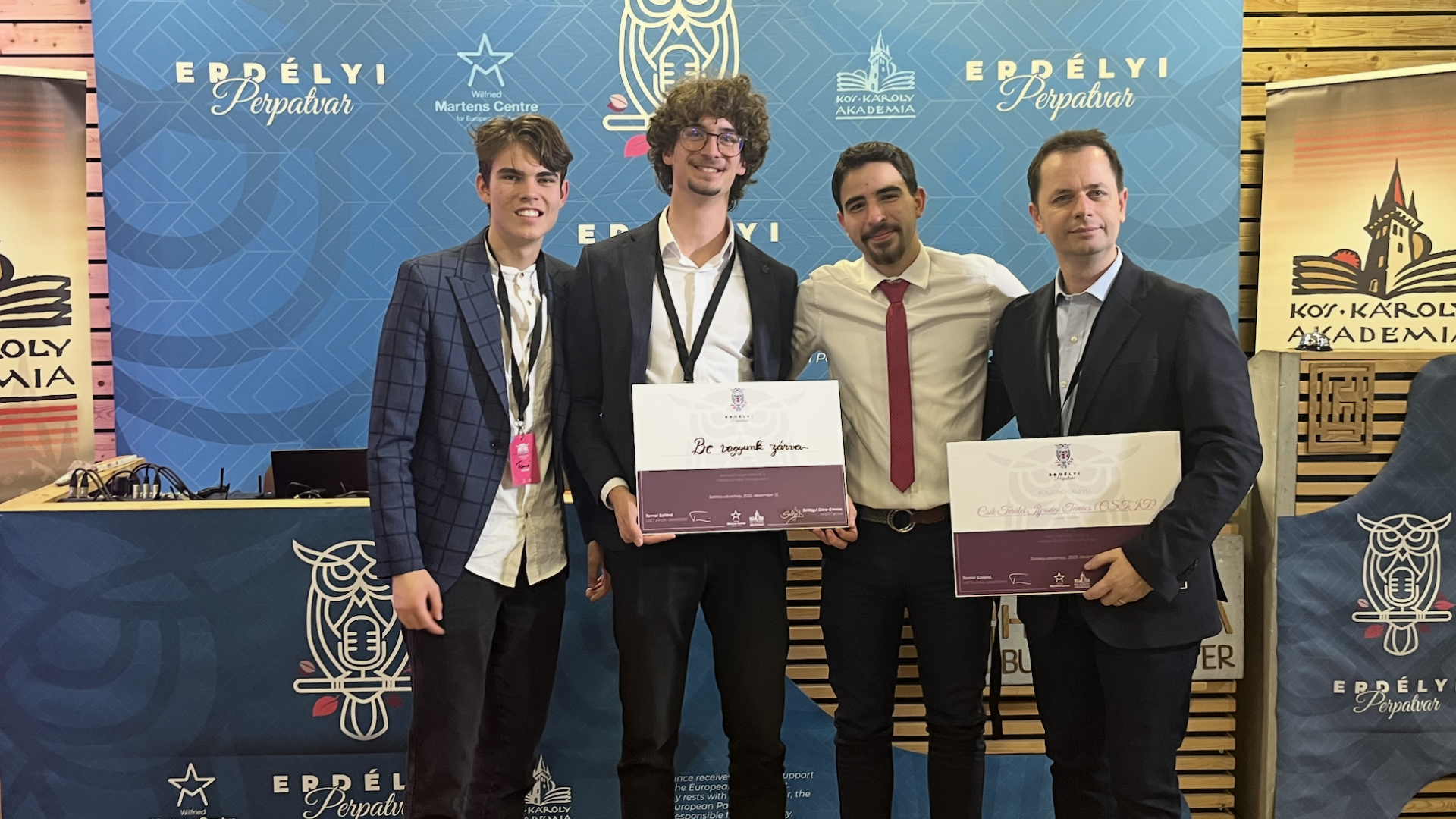 Győzelem a VI. Erdélyi Perpatvar vitaverseny döntőjén