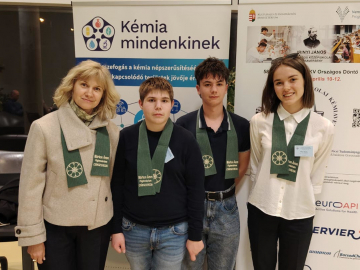 Beszámoló az Irinyi János Kémiaverseny döntőjéről