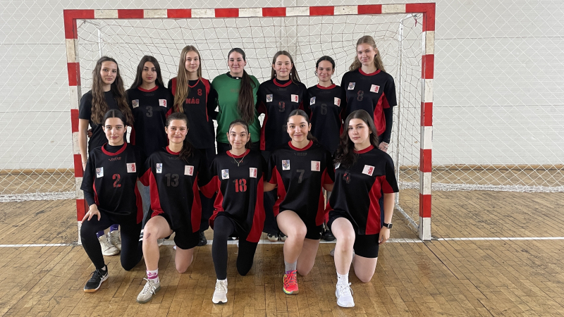 Megyei első hely a lányok megyei kézilabdabajnokságán